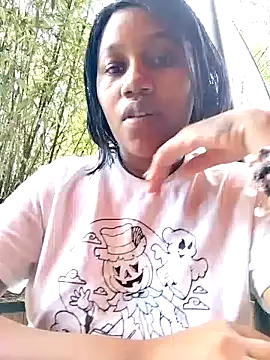 SquirtQueen222 online show from December 20, 2:27 pm