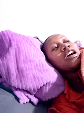 SquirtQueen222 online show from January 18, 8:09 pm