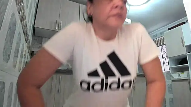 MarilynDavies online show from November 1, 2:52 pm