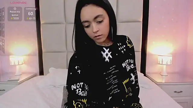 HannaClarrk  online show from February 10, 3:32 pm