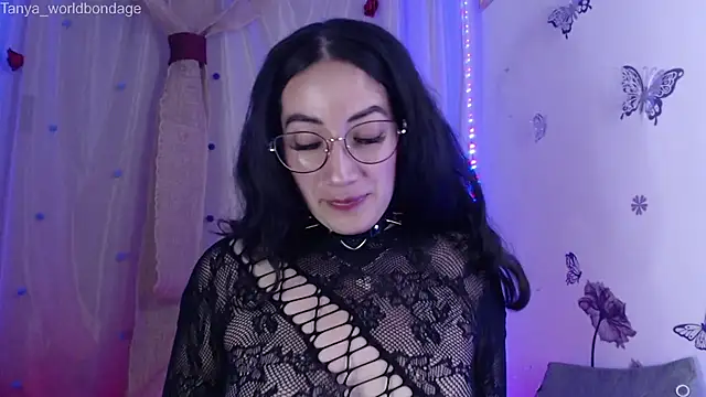 Snapshot of Tanya_WorldBondage chatting on July 2, 1:38 am Tanya WorldBondage online show from July 2, 1:38 am
