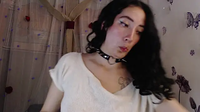Snapshot of Tanya_WorldBondage chatting on July 28, 1:23 am Tanya WorldBondage online show from July 28, 1:23 am