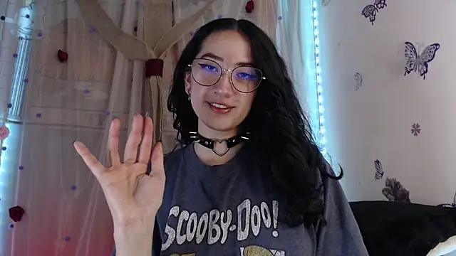 Snapshot of Tanya_WorldBondage chatting on August 2, 11:47 pm Tanya WorldBondage online show from August 2, 11:47 pm