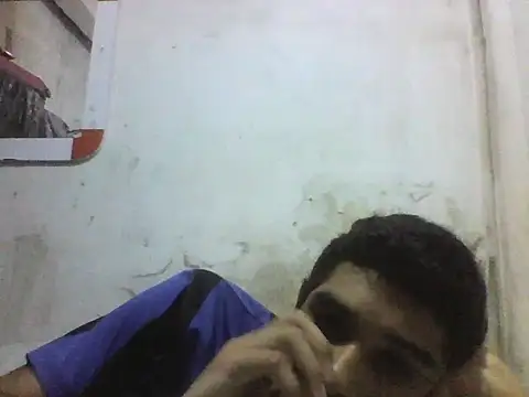 Snapshot of Leopardogonza chatting on June 29, 12:28 am Leopardogonza online show from June 29, 12:28 am