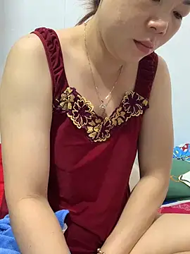 Baby-bigtits online show from October 21, 10:54 pm