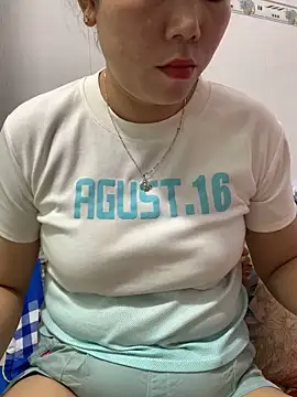 Baby-bigtits online show from December 19, 4:08 am