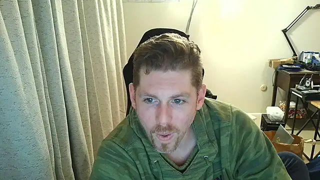 Snapshot of Rock_Pierce chatting on January 3, 8:10 am Rock Pierce online show from January 3, 8:10 am