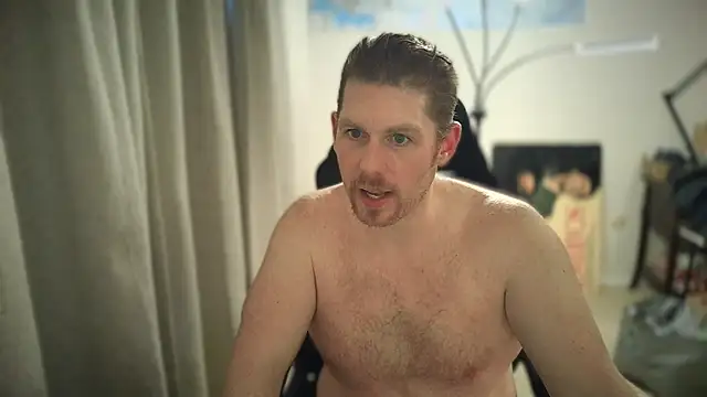 Snapshot of Rock_Pierce chatting on January 25, 4:35 pm Rock Pierce online show from January 25, 4:35 pm