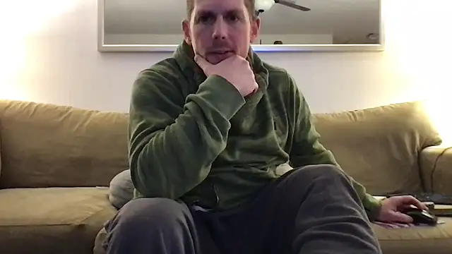 Snapshot of Rock_Pierce chatting on March 11, 1:56 pm Rock Pierce online show from March 11, 1:56 pm