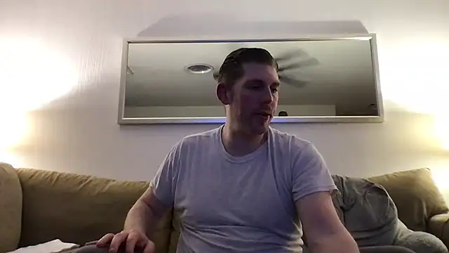 Snapshot of Rock_Pierce chatting on March 11, 10:31 pm Rock Pierce online show from March 11, 10:31 pm