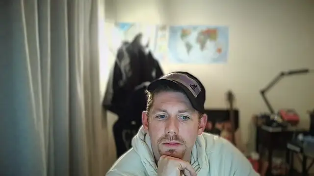 Snapshot of Rock_Pierce chatting on March 17, 8:07 am Rock Pierce online show from March 17, 8:07 am