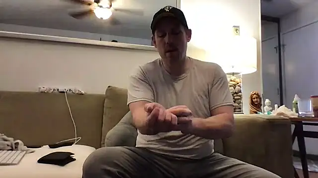 Snapshot of Rock_Pierce chatting on March 21, 9:45 pm Rock Pierce online show from March 21, 9:45 pm