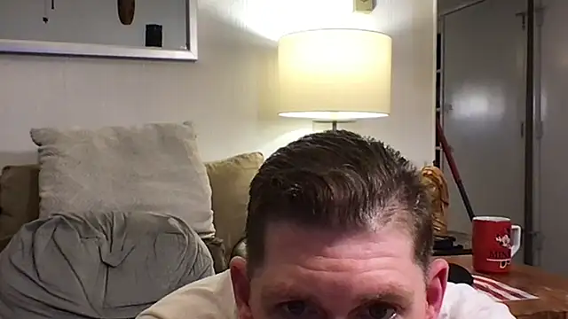 Snapshot of Rock_Pierce chatting on October 22, 6:57 am Rock Pierce online show from October 22, 6:57 am