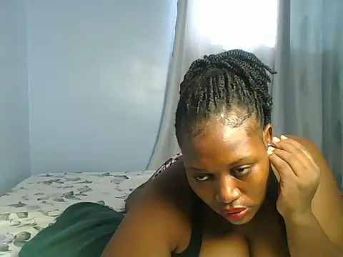 Snapshot of sandra_sauvage chatting on November 24, 4:56 am sandra sauvage online show from November 24, 4:56 am