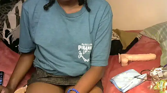 sweet rozie online show from March 8, 4:06 pm