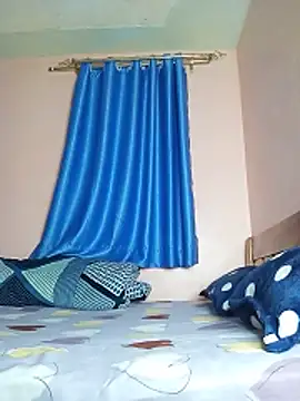 Snapshot of sweet_rozie chatting on May 21, 5:36 am sweet rozie online show from May 21, 5:36 am