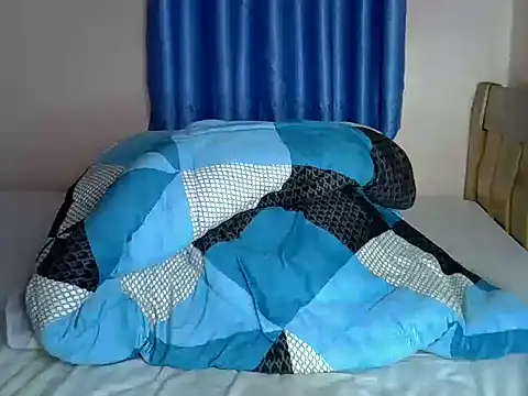 Snapshot of sweet_rozie chatting on July 17, 7:26 am sweet rozie online show from July 17, 7:26 am