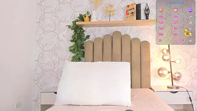 Roma  love online show from October 16, 11:55 am