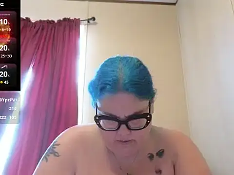 Snapshot of EmberCum chatting on March 16, 1:17 pm EmberCum online show from March 16, 1:17 pm