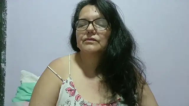 kassandra02 online show from May 9, 3:01 am