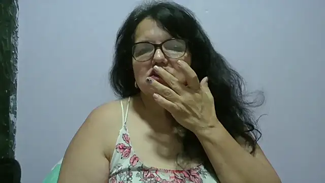 kassandra02 online show from May 13, 1:25 am
