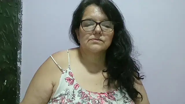 kassandra02 online show from May 17, 2:31 am