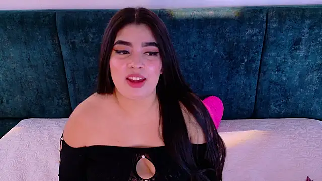 Snapshot of AgathaLynx chatting on November 7, 10:37 am AgathaLynx online show from November 7, 10:37 am