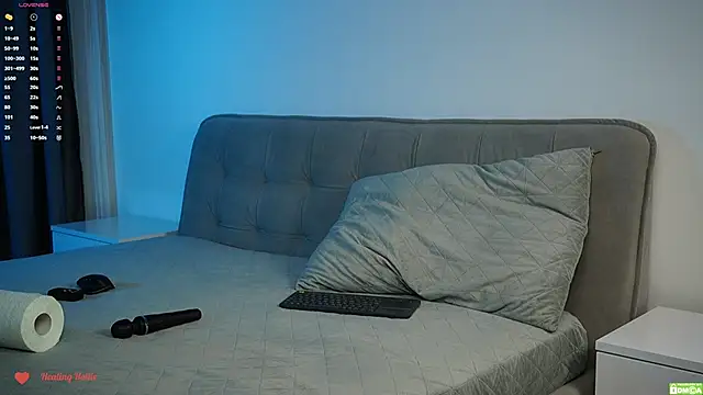 Healing Hottie online show from February 5, 9:50 pm