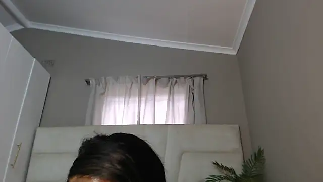 naughtyblackdolie online show from January 31, 9:59 am