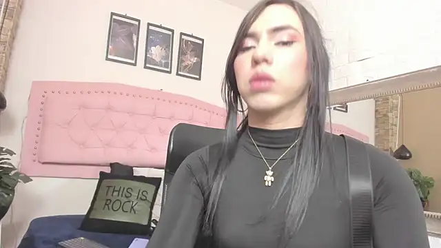 diosagolden online show from March 22, 9:10 pm