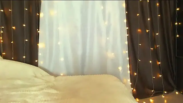 Snapshot of Adriana_Sweet_24 chatting on December 29, 12:55 pm Adriana Sweet 24 online show from December 29, 12:55 pm