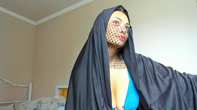Snapshot of _cleopattra_ chatting on June 19, 8:51 am cleopattra online show from June 19, 8:51 am