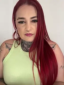 AmaraVelmet online show from October 11, 6:28 pm