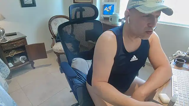 slzypvtpig online show from February 15, 3:09 pm