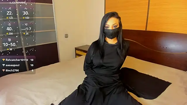 Snapshot of habibi_moon chatting on January 30, 6:13 am habibi moon online show from January 30, 6:13 am