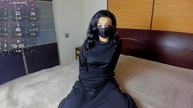 Snapshot of habibi_moon chatting on February 10, 2:30 am habibi moon online show from February 10, 2:30 am