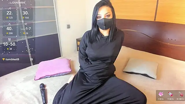 Snapshot of habibi_moon chatting on September 16, 3:18 am habibi moon online show from September 16, 3:18 am