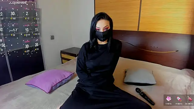 Snapshot of habibi_moon chatting on September 26, 2:59 am habibi moon online show from September 26, 2:59 am