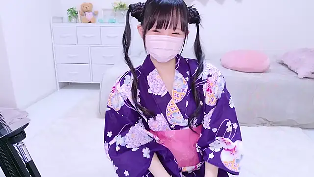 Snapshot of 86_haru chatting on January 2, 2:57 pm 86 haru online show from January 2, 2:57 pm