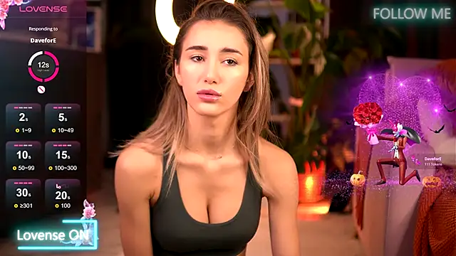 Snapshot of EmilyRaymont chatting on November 14, 5:06 am EmilyRaymont online show from November 14, 5:06 am