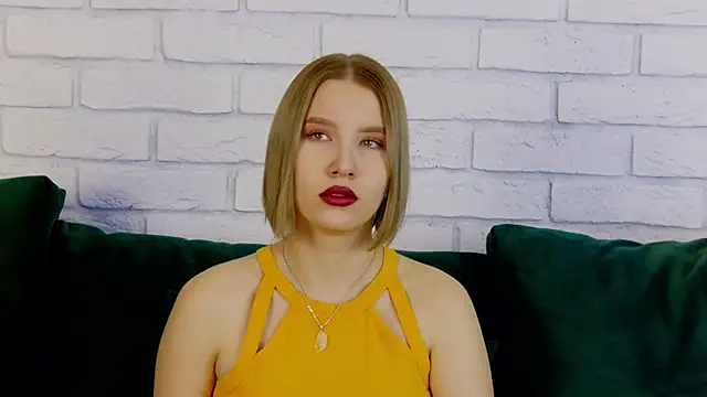 LiliLinn online show from February 3, 5:07 am