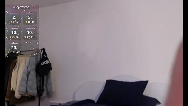 Snapshot of TattedCurls chatting on February 13, 8:48 am TattedCurls online show from February 13, 8:48 am