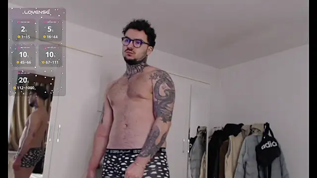 Snapshot of TattedCurls chatting on February 17, 2:42 am TattedCurls online show from February 17, 2:42 am