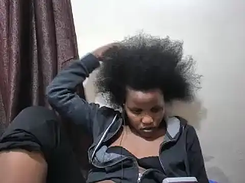 afrikaqueen online show from March 15, 12:47 am