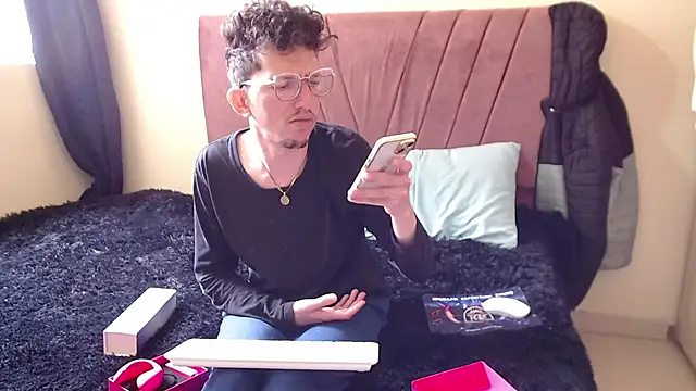 Snapshot of Orlandodcn_69 chatting on October 25, 4:24 pm Orlandodcn 69 online show from October 25, 4:24 pm