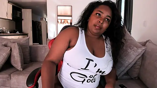 Snapshot of ashleyxlove1 chatting on July 16, 1:17 pm ashleyxlove1 online show from July 16, 1:17 pm