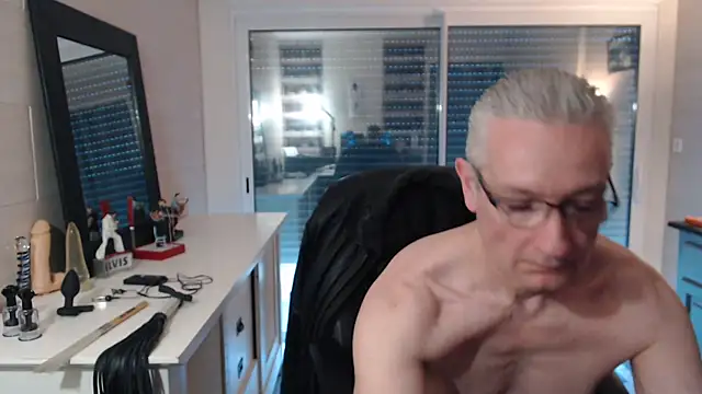 Snapshot of Goduleur69 chatting on January 15, 1:09 pm Goduleur69 online show from January 15, 1:09 pm