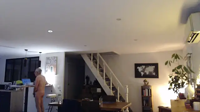 Snapshot of Goduleur69 chatting on September 27, 6:24 pm Goduleur69 online show from September 27, 6:24 pm