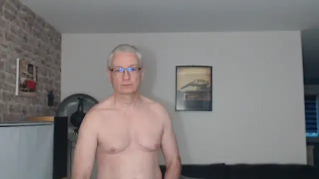 Snapshot of Goduleur69 chatting on October 29, 4:09 pm Goduleur69 online show from October 29, 4:09 pm