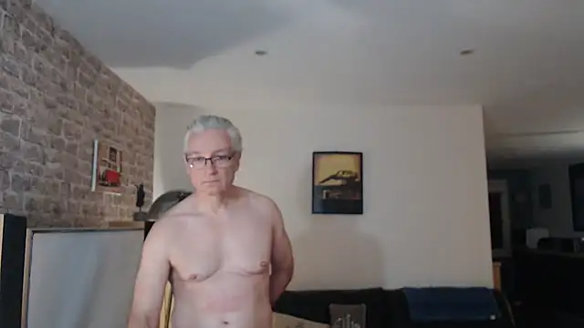 Snapshot of Goduleur69 chatting on November 27, 5:15 pm Goduleur69 online show from November 27, 5:15 pm